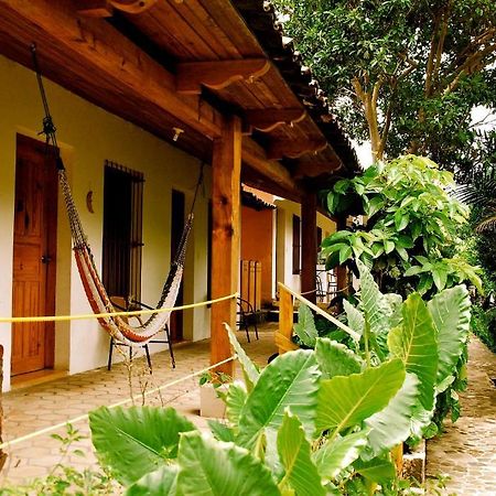 Hotel And Restaurant Guancascos Gracias Esterno foto